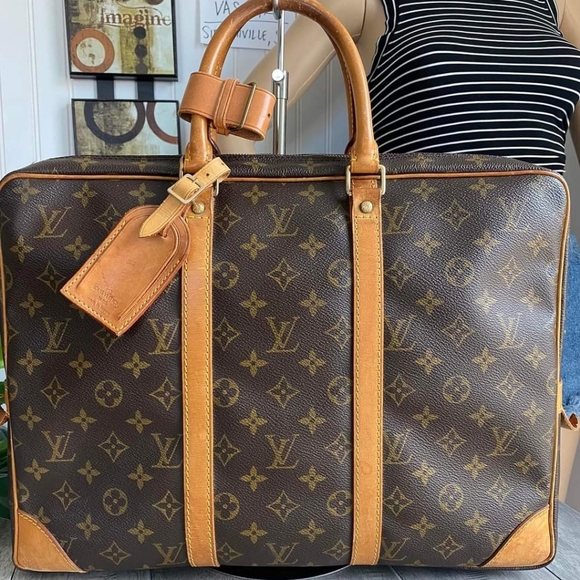 Authentic Louis Vuitton laptop bag - Picture 7 of 10